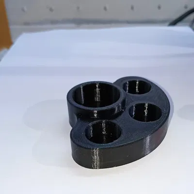 Stojan na liquidy k vapování