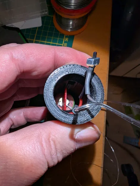 Saja Boy – Light Stick K-Pop Fan-Made (DIY, USB-C, 18650) - Image 4