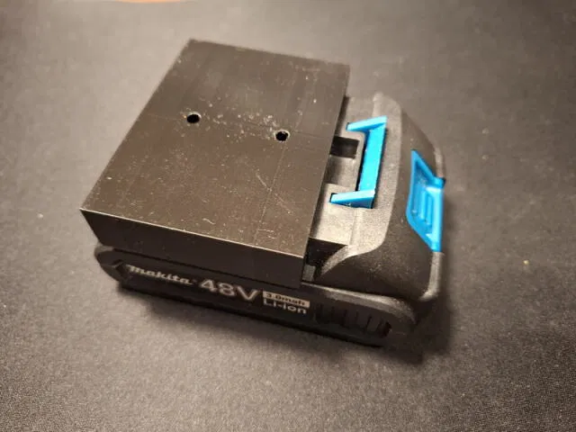 Giá đỡ pin gắn tường - Image 1