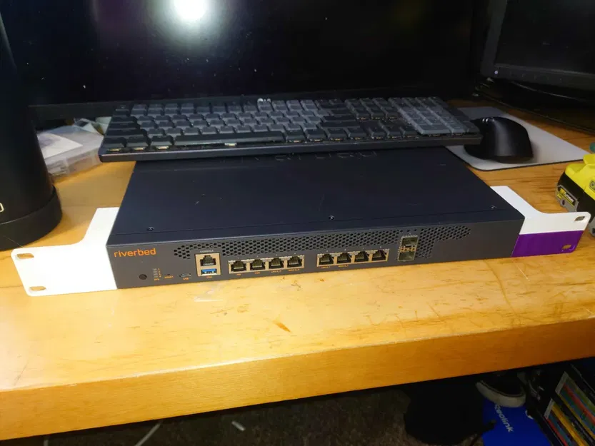 Tai Gắn Rack Riverbed CX780 - Image 1