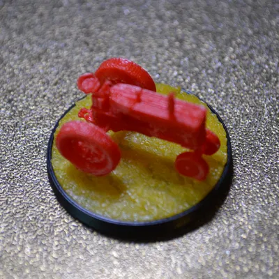 Mô Hình Máy Kéo Farmall 560 Kiểu "Crash Derby"