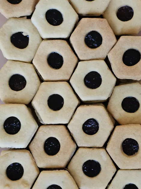 Dao Cắt Bánh Quy Hình Benzene - Image 1