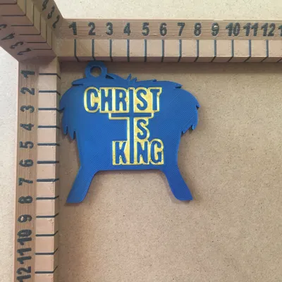 Tượng Chúa là Vua