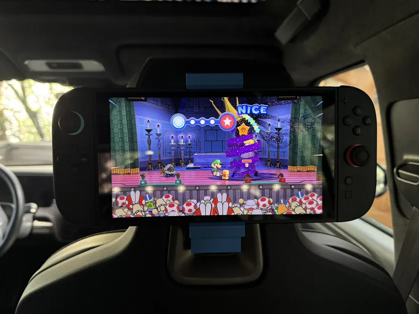 Giá đỡ Nintendo Switch 2/Nintendo Switch/SteamDeck cho Rivian 2.0 - Image 3