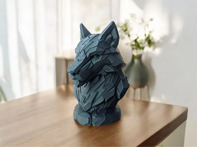 Zephyron – Sói Răng Bão - Image 1