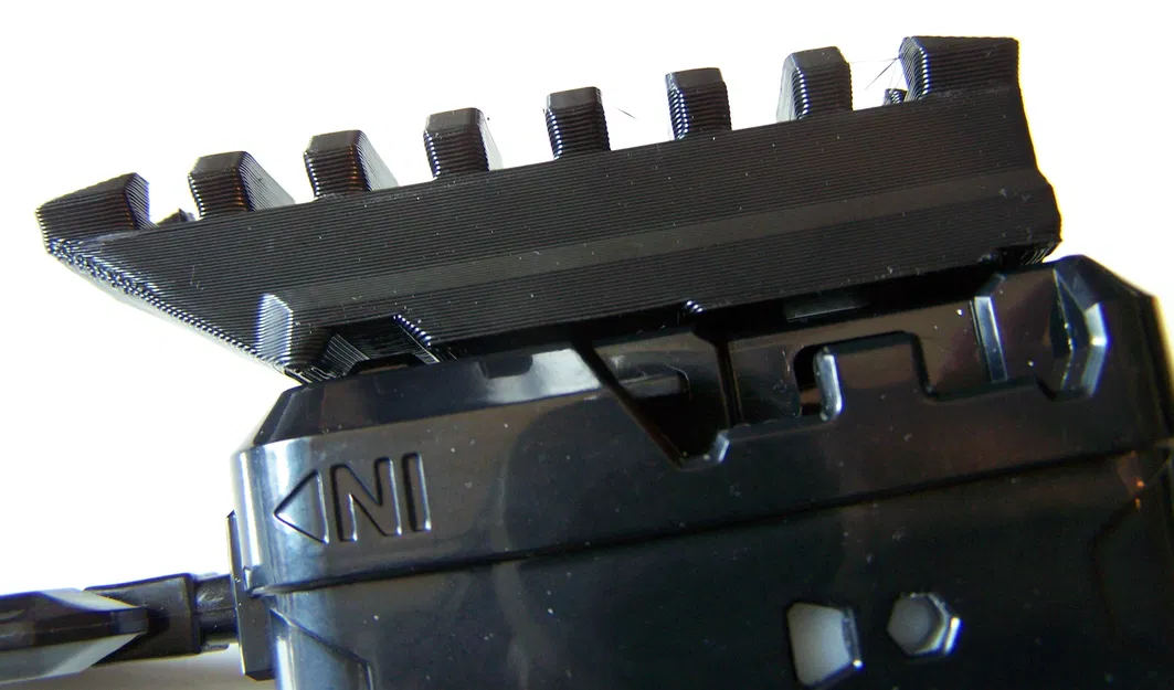 Thanh Ray Picatinny Cho Beyblade X Launcher - Image 5