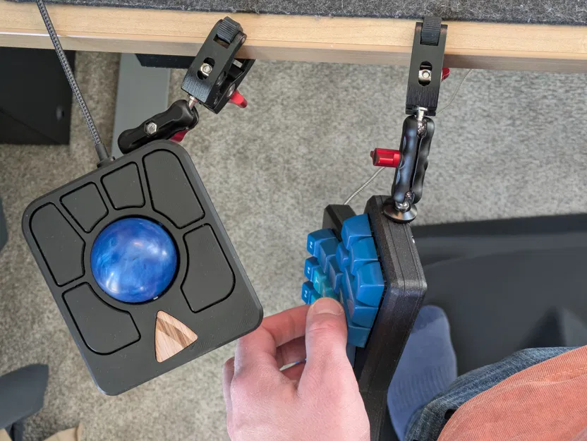 Vỏ Ergodox Có Thể Gắn Lên Tripod - Image 2