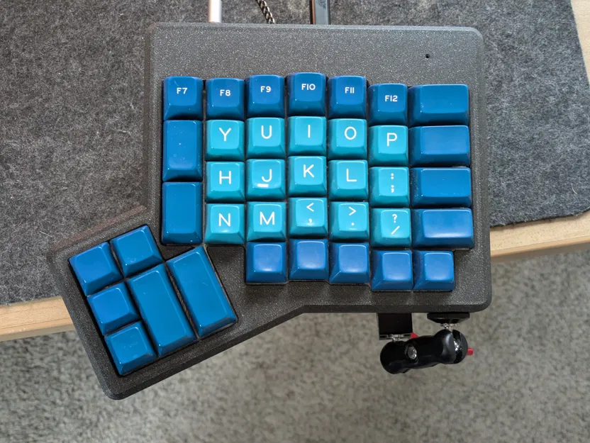 Vỏ Ergodox Có Thể Gắn Lên Tripod - Image 4