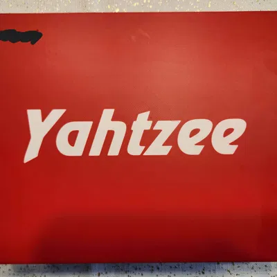 Hộp Yahtzee Cỡ Lớn