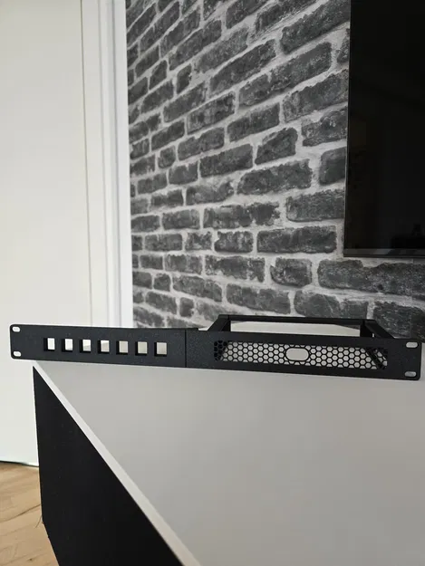 Giá đỡ Unifi UCG-Fiber cho Tủ Rack 19 inch - Image 3