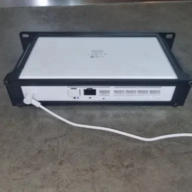 Giá đỡ Rack Mount 10-inch cho Unifi UCG-Fiber