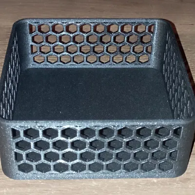 Hộp có họa tiết lục giác