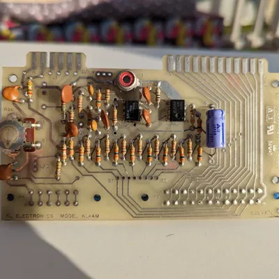 Vỏ hộp cho card âm thanh Commodore PET KL-4M