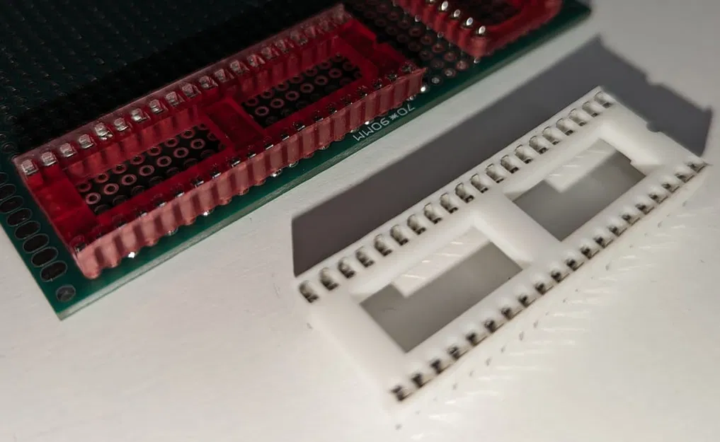 Ổ cắm DIL 40 chân - Image 1