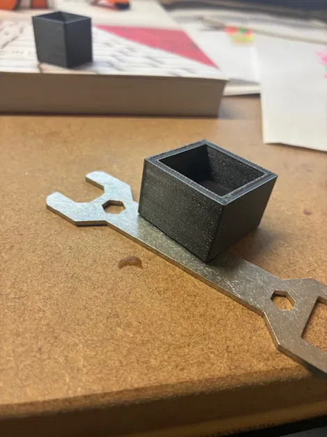 Hộp nhỏ 30x30 có thành để thử nghiệm - Image 1