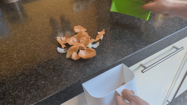 Hũ đựng rác vụn nhà bếp - Dụng cụ cạo sạch mặt bàn