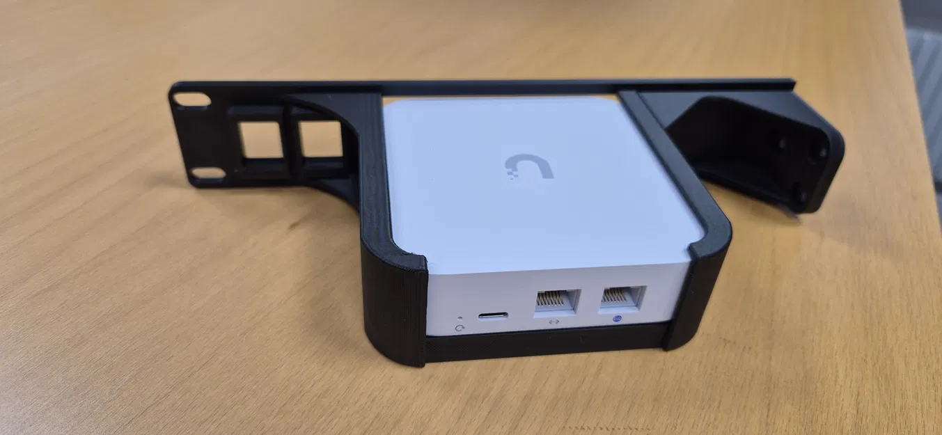 Giá đỡ rack 19 inch cho Unifi UXG-Lite Gateway Lite - Image 5