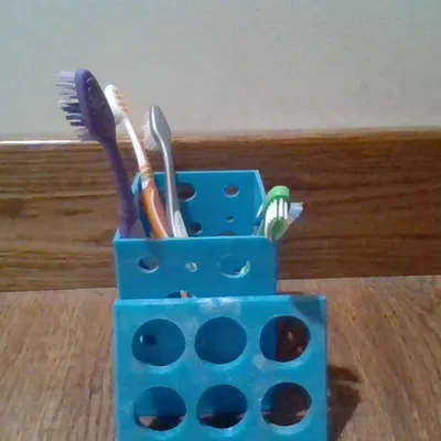 Đế Cắm Bàn Chải Đánh Răng 6 Chỗ