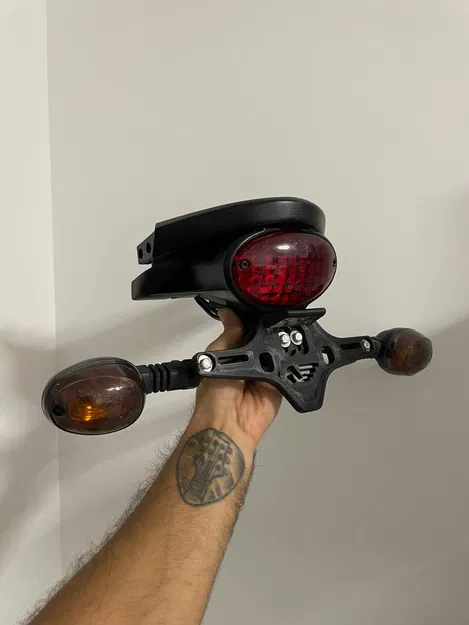 Giá Đỡ Biển Số - Image 1