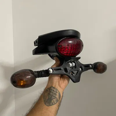 Giá Đỡ Biển Số