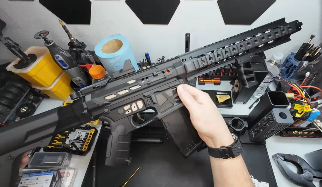 Vỏ AEG Hoàn Chỉnh - Airsoft M4 (Kiểu AR15) - Dạng Khung Xương - In Toàn Bộ - Image 1