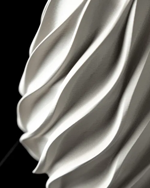 Bình Hoa Xoắn by MODERN MACHINE - Image 5