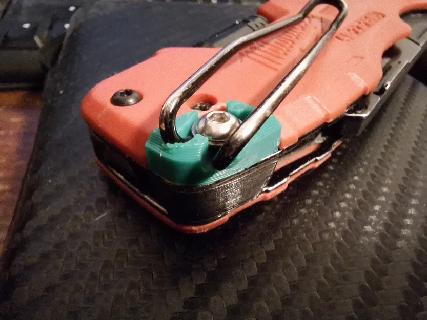 Bản Mod Kẹp Dao Milwaukee Fastback 6-in-1 - Image 1