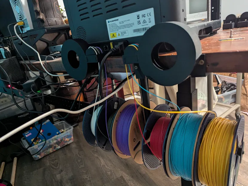 Filament Feeder v6.2 - Kẹp và dẫn hướng filament từ dưới lên - Image 1