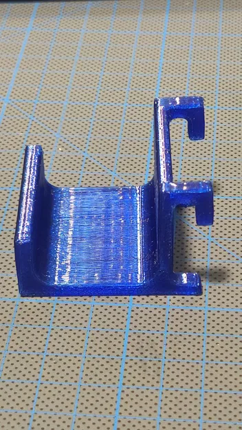 Kệ Gắn Thinkpad P52 Lên Bảng Skadis - Image 2