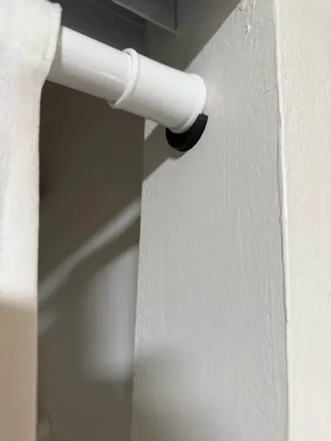 Giá đỡ thanh treo rèm - Image 2