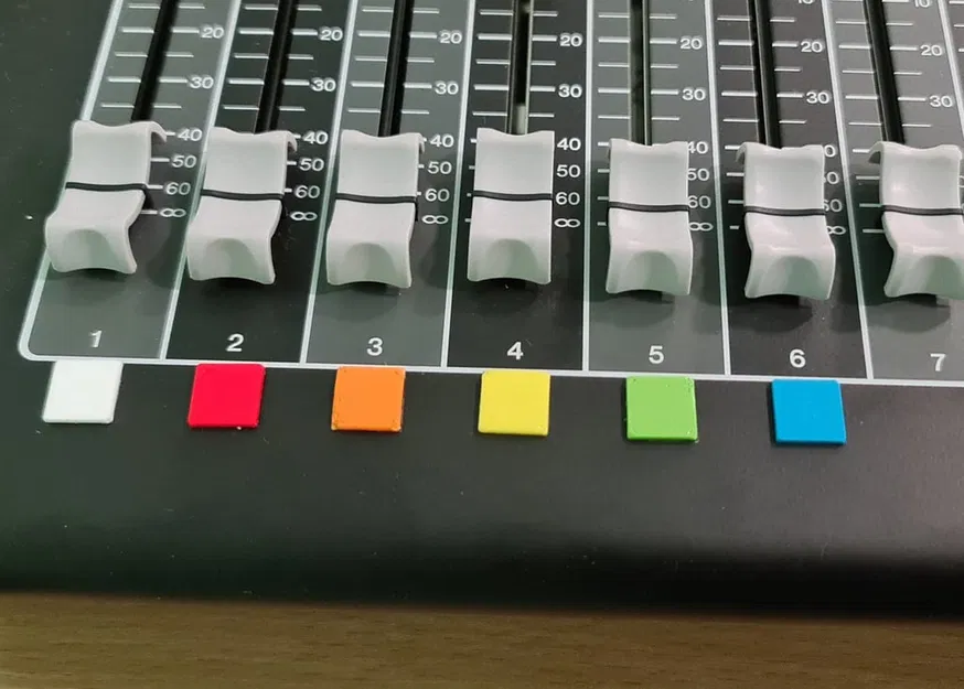 Nhận diện Micro Không Dây Shure SM58 (Mẫu SLXD2 H56) - Image 2