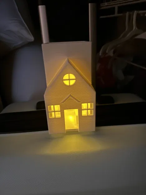 Nhà Bẻ Hạt Dẻ "Nutcracker House" - Image 1