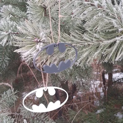 Móc trang trí cây thông Noel hình logo Batman