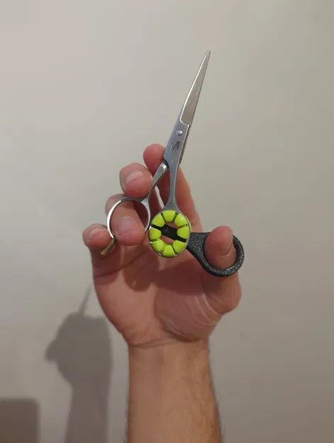 The Crown Grip - Tay nắm xoay hỗ trợ cắt - Image 9