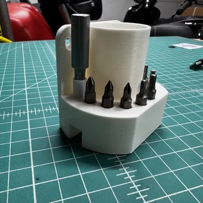 Đế Giữ Mũi Vít AmazonBasics Có Khay Đựng Nam Châm