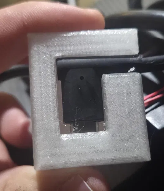 Ốp Bảo Vệ Đầu Cáp Framework 16 - Image 1