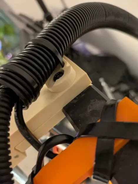 SV06 Plus - Hướng dẫn luồn dây góc trên chéo - Image 1