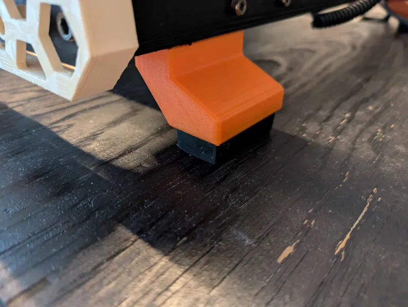 Chân đế nâng máy SV06 (Plus) - Image 1