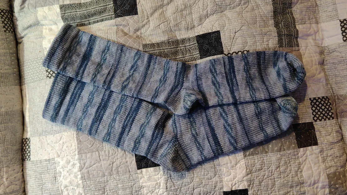 Máy đan tất tròn phiên bản 2.0 cho Mẹ và bạn! Có bàn lừa, kiểu Legare! - Image 6