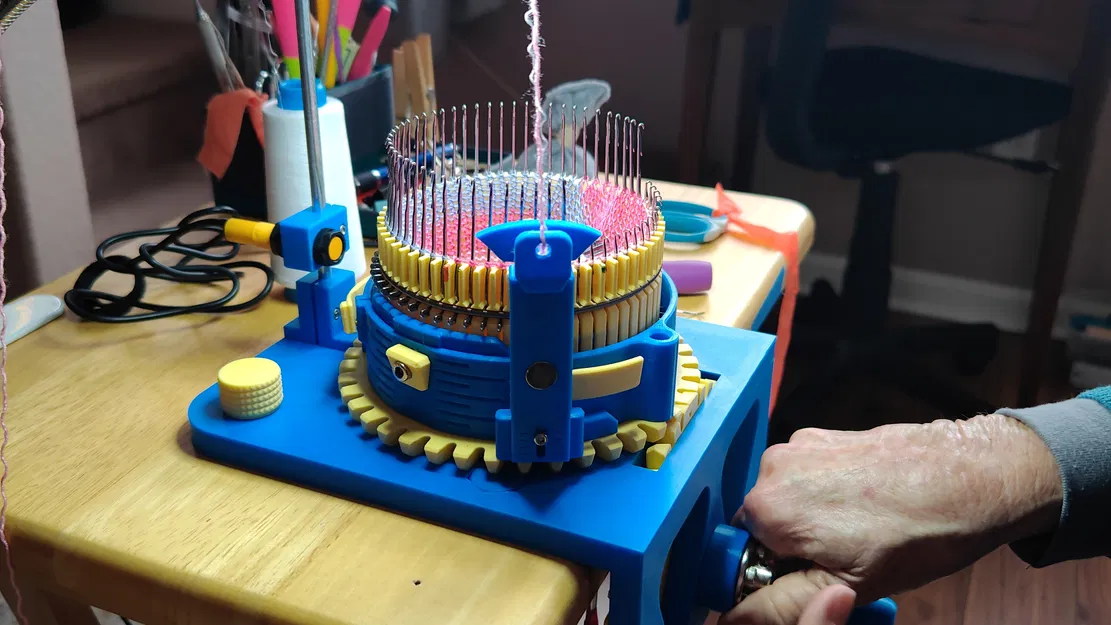 Máy đan tất tròn phiên bản 2.0 cho Mẹ và bạn! Có bàn lừa, kiểu Legare! - Image 23