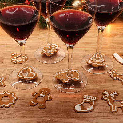 Dấu Ly Rượu Hình Bánh Gừng