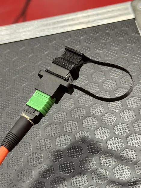 Nắp chụp cho adapter MPO/MPT - Image 1