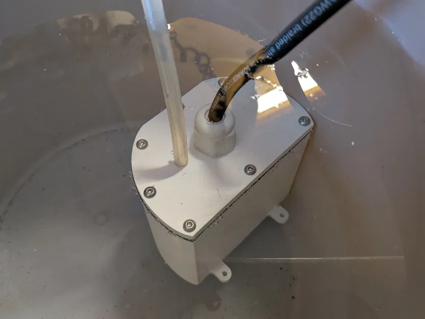 Tàu Ngầm RC Typ XXI Tỷ Lệ 1:48 - Khoang Động Cơ - Image 5