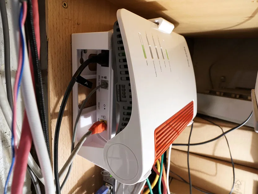 Khung Gắn Fritzbox 7690 và Modem Casa FTTdp NDD-0305-01 - Image 8