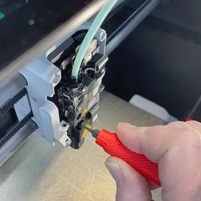 Kệ giữ mũi tua vít/bit nhỏ