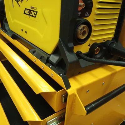 Mount Đuôi Én Cho Esab Rebel