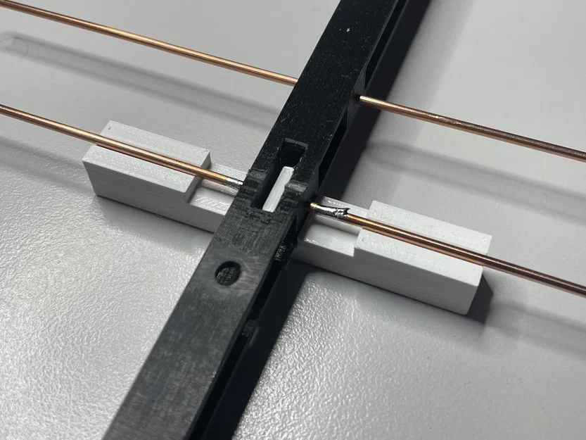 Khuôn cho anten Yagi 868 MHz - Image 1