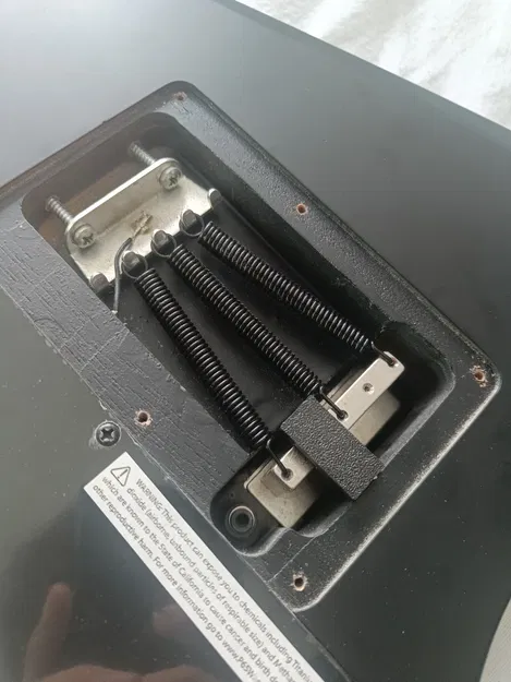 Khóa Lò Xo Tremolo Guitar - Image 1