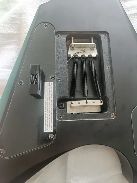 Khóa Lò Xo Tremolo Guitar - Image 3