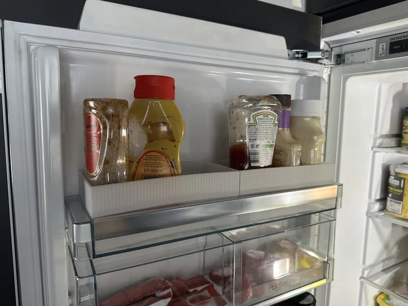 Khung Giữ Chai Cửa Tủ Lạnh Siemens - Image 2